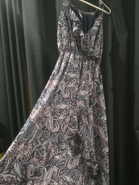 Xhilaration Navy and Pink Paisley Maxi Dress